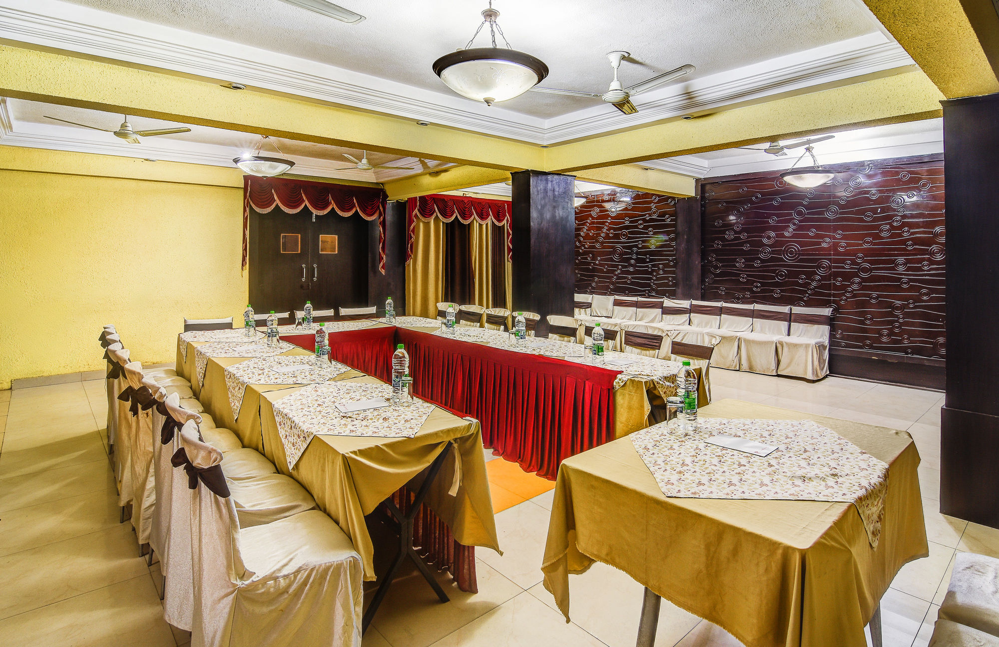 Hotel The Shagun Бхопал Экстерьер фото